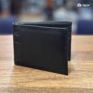 Billetera de Cuero Negro con Compartimiento Extraible